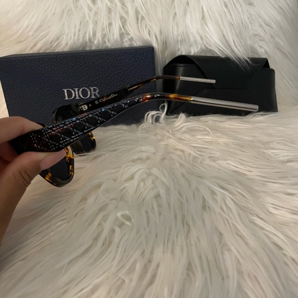 Dior Sunglasses - Picture 3 of 4